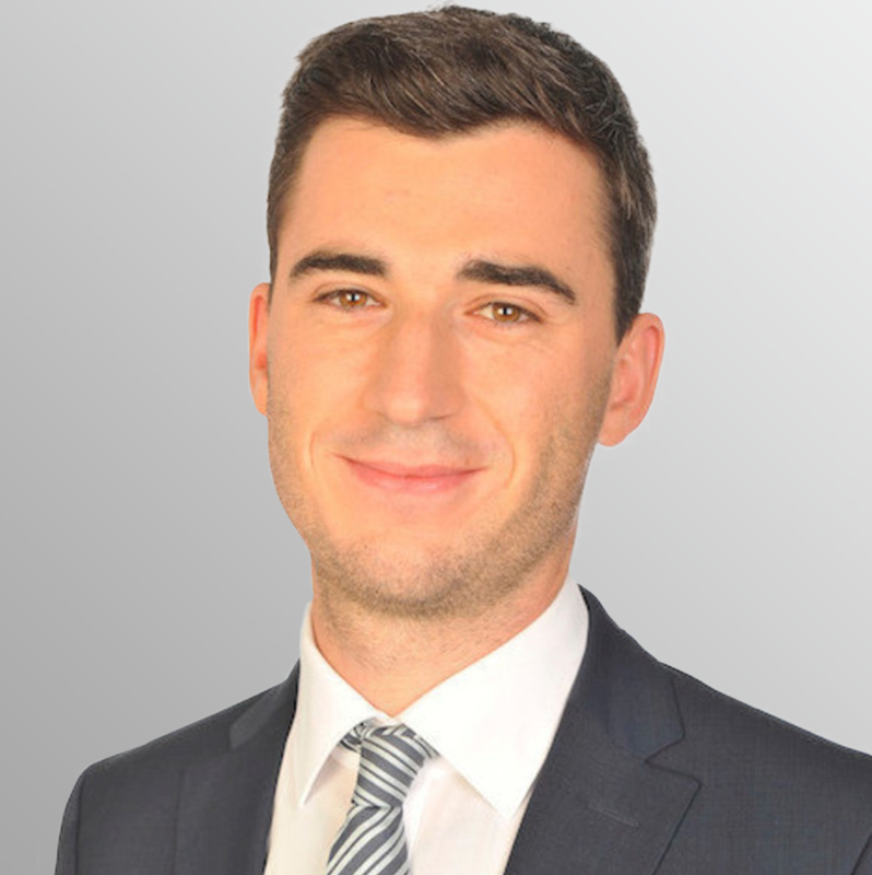 Tobias Becker